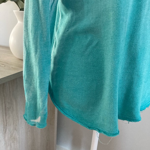 ❌SOLD Ocean Drive Teal pullover Hoodie - Picture 3 of 7